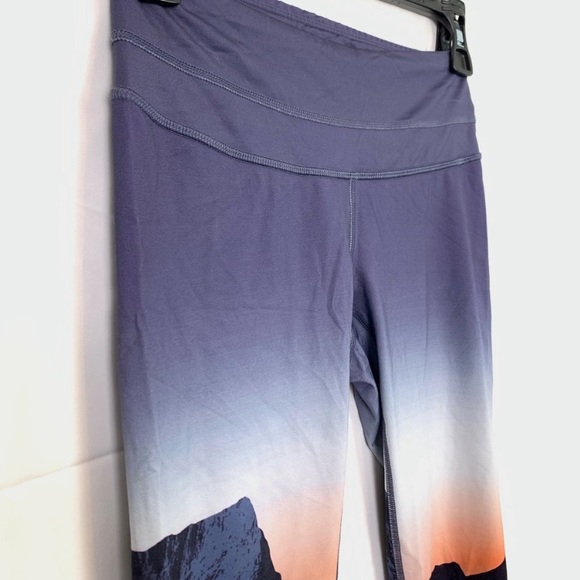 Lucy athletic leggings tights - Picture 2 of 5